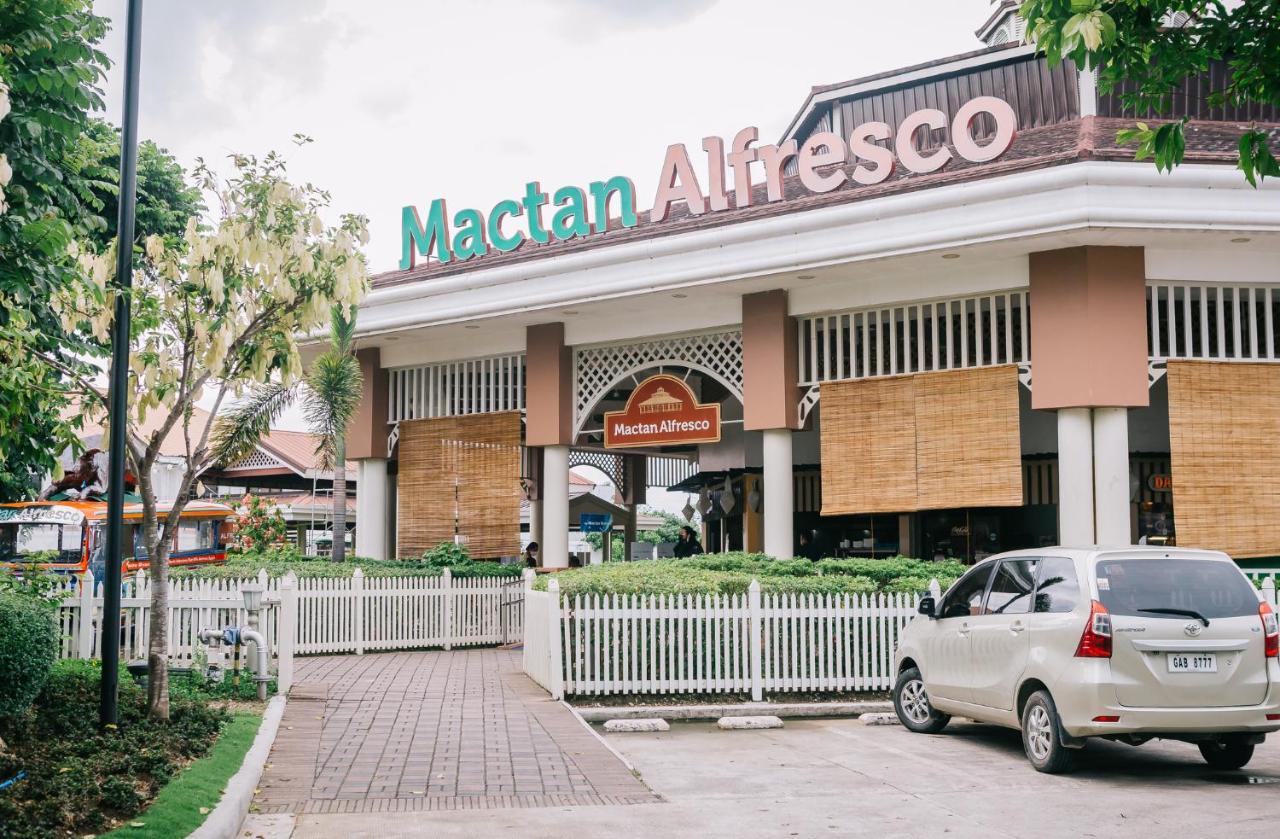 Condo-Mactan Newtown Lapu-Lapu City Exterior photo